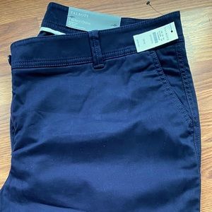 Talbots size 14 women’s navy blue pants.